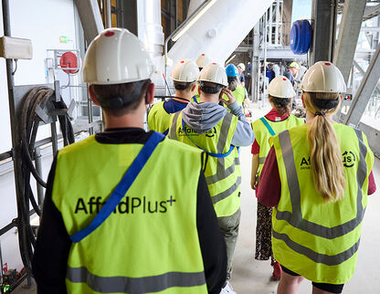 Billede af unge på besøg i YderZonen