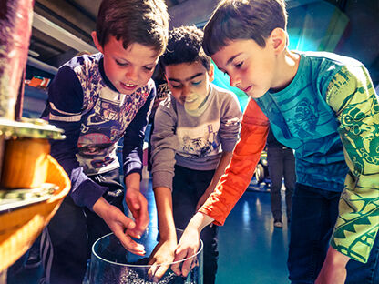 Børn på undervisning hos YderZonen