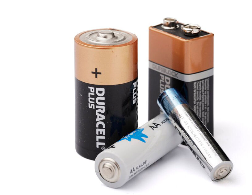 Billede af forskellige batterier