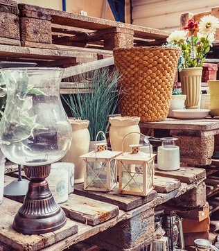 Genbrugsvarer i PlusButikken