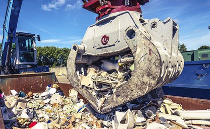 Billede af kran på genbrugsplads